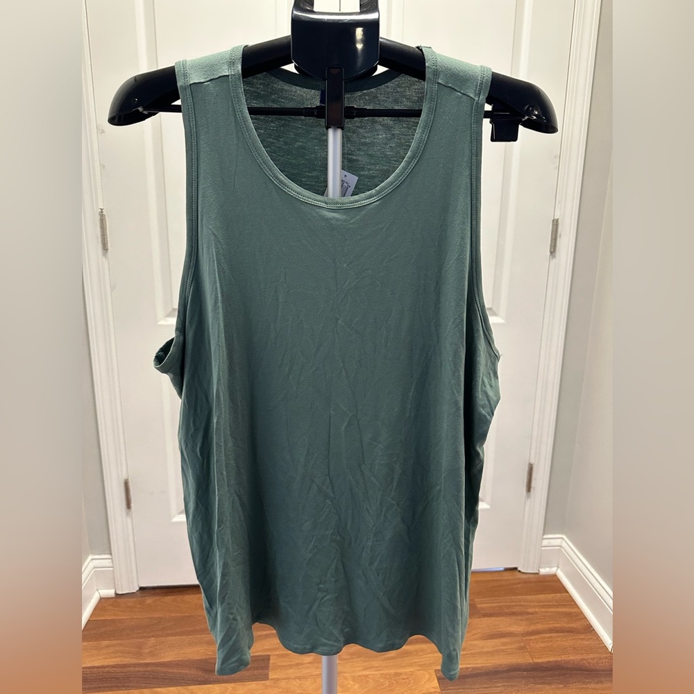Old Navy Sage Green Sleeveless Tank Top